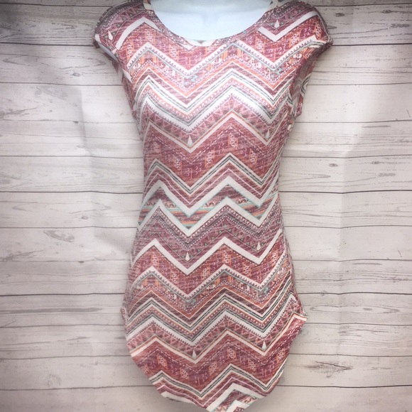 ❤️ ALMOST FAMOUS Short Sleeve Top - Picture 1 of 6